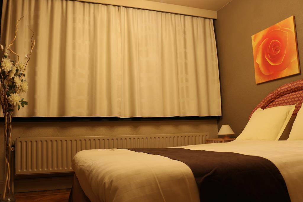 Studio Elisabeth Apartment Брюж Екстериор снимка